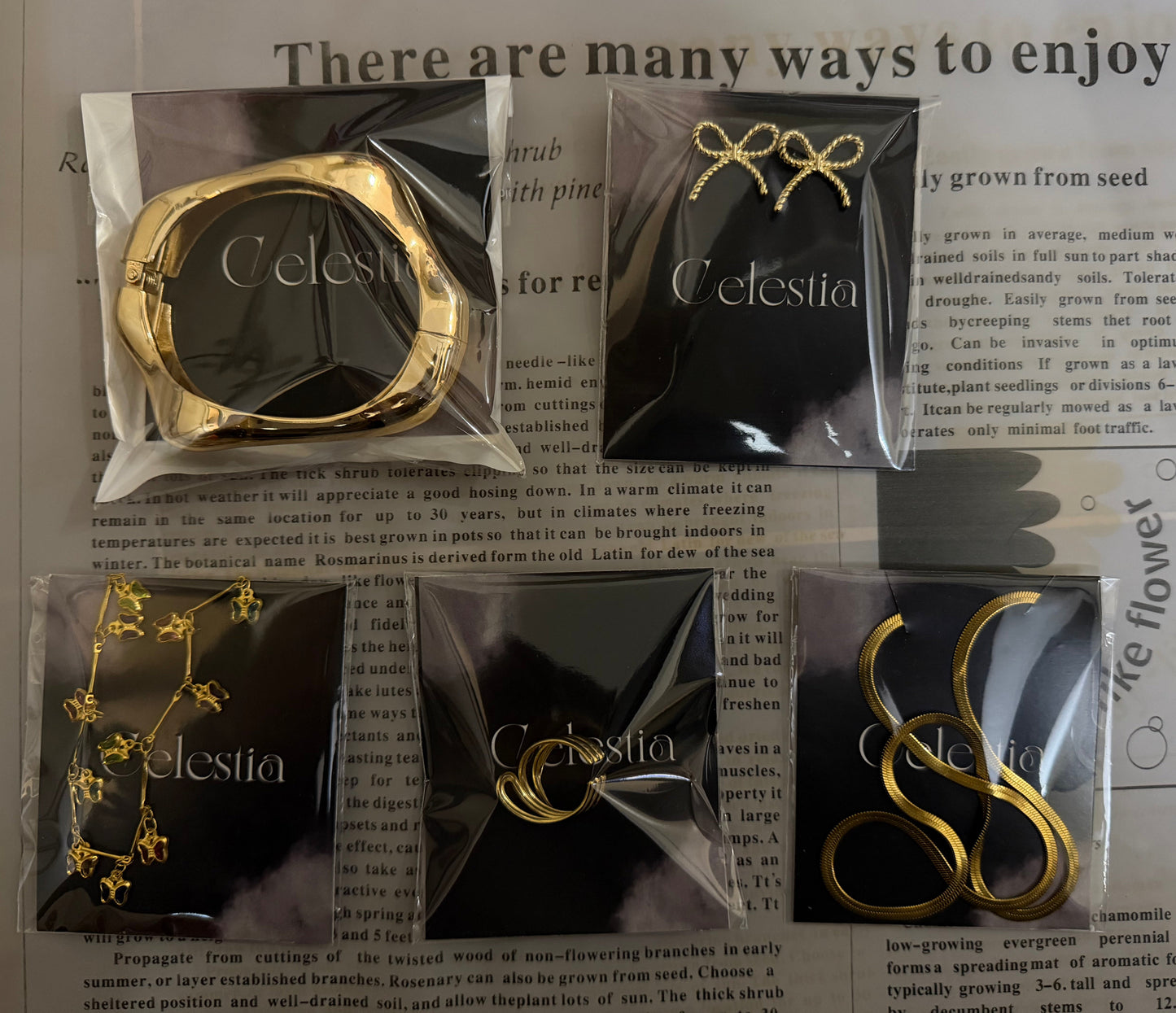 Classy Golden Hamper