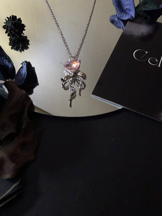 Classy Pink Necklace