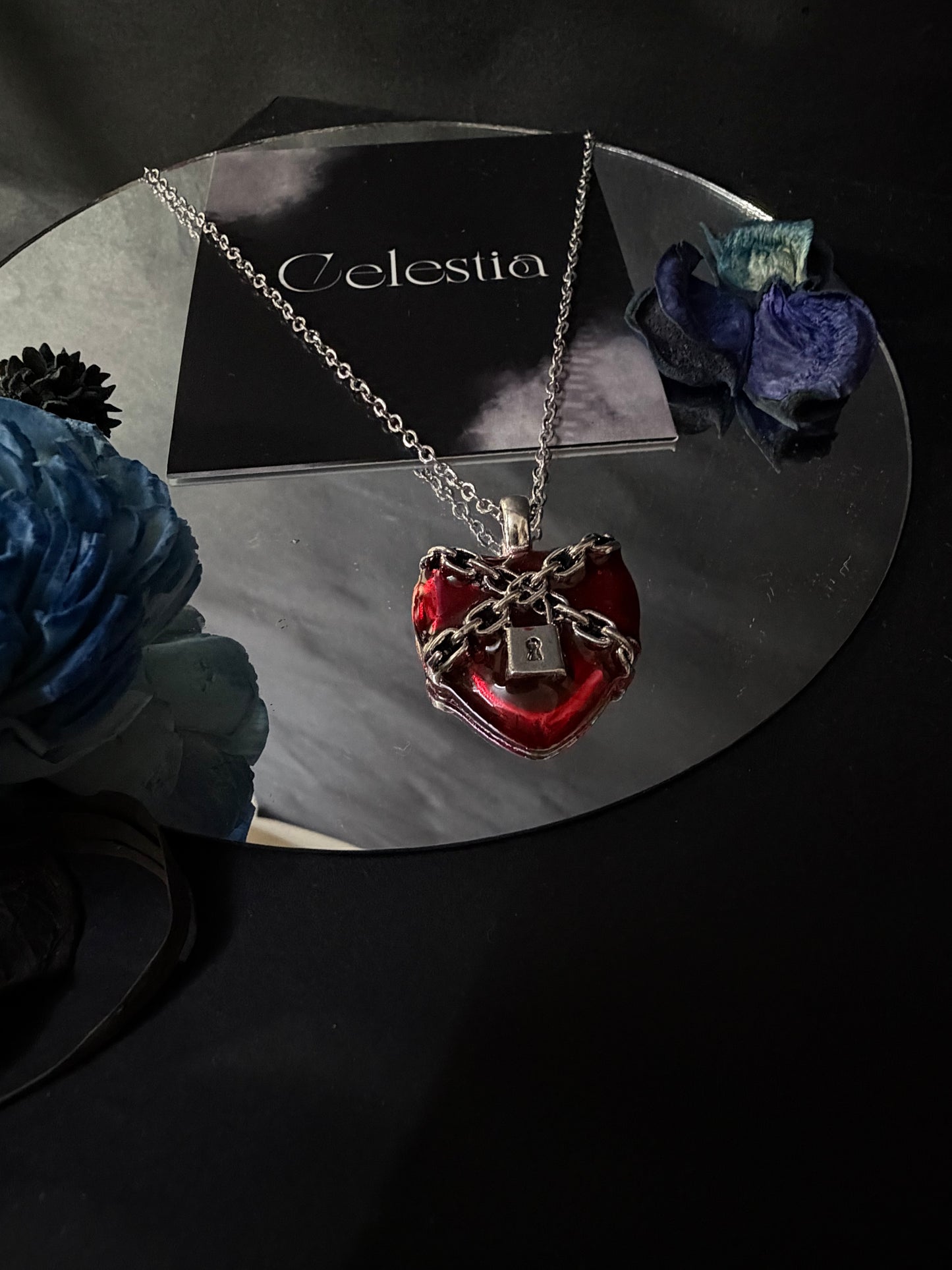 Red Heart lock pendant